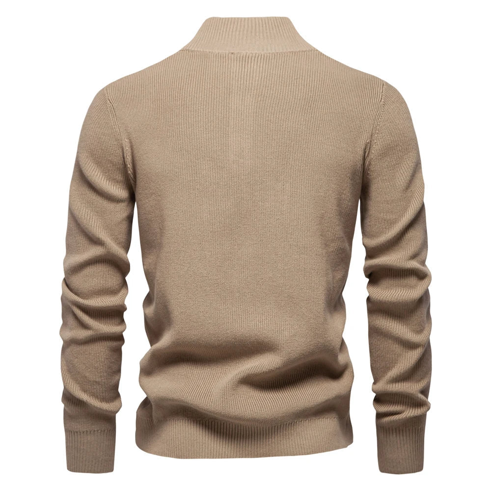 Konrad Stilfuld herrepullover med knapdesign
